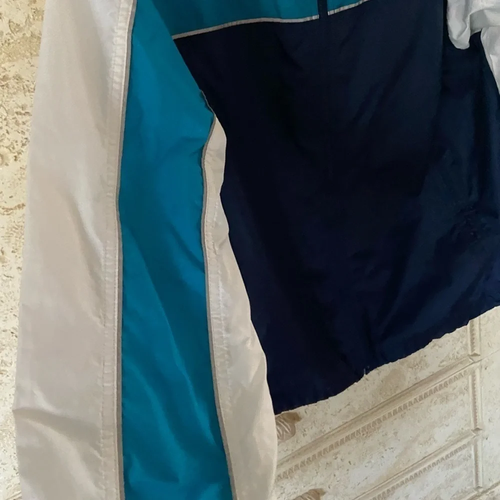 Nike jacket hood